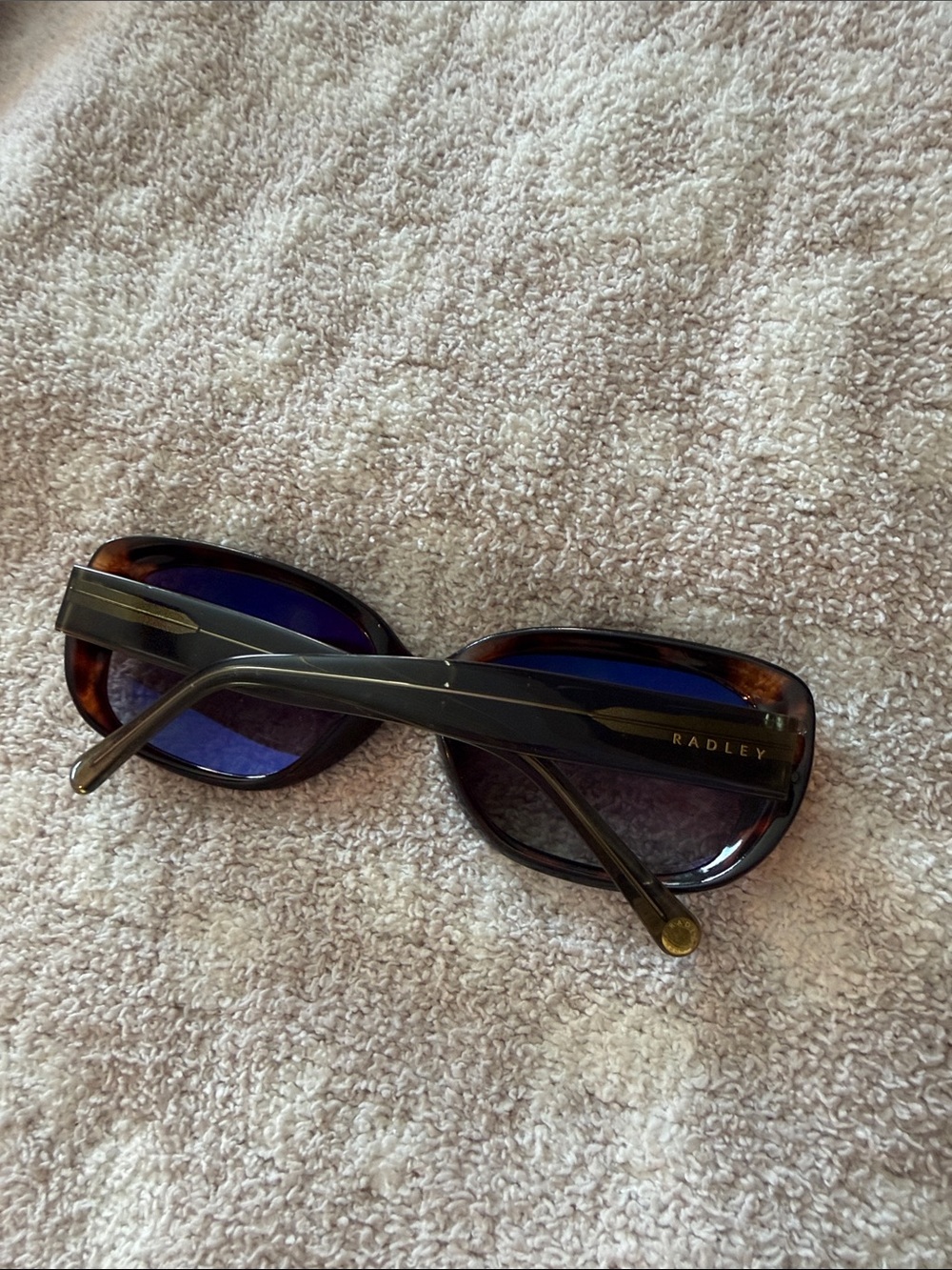 Radley London Krystie Oval Tortoise shell sunglasses - Picture 2 of 5